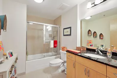 1120 S 2nd Street #1009, Minneapolis, MN 55415 - Photo 12