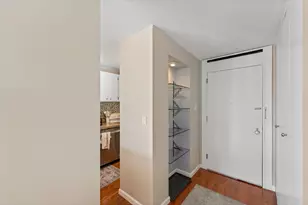 19 S 1st St, Minneapolis, MN 55401 - Photo 12