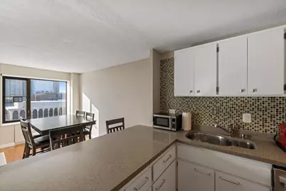 19 S 1st St #B1503, Minneapolis, MN 55401 - Photo 10