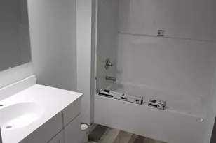 922 Co Rd T, Hammond, WI 54015 - Photo 10