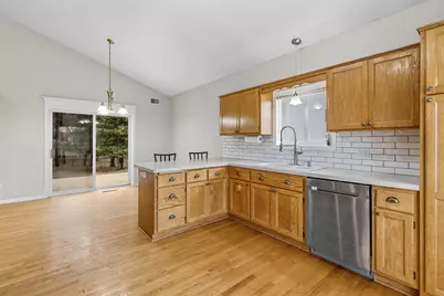 25707 Goldfinch Avenue, Wyoming, MN 55092 - Photo 6