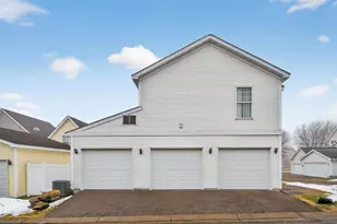 2897 Mark Twain Dr, Chaska, MN 55318 - Photo 46