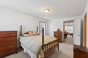2897 Mark Twain Dr, Chaska, MN 55318 - Photo 16