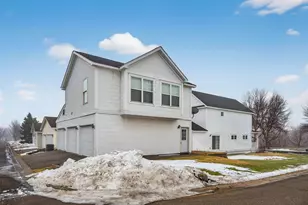 2897 Mark Twain Dr, Chaska, MN 55318 - Photo 44