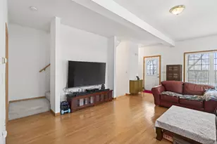 2897 Mark Twain Dr, Chaska, MN 55318 - Photo 12