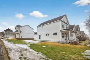 2897 Mark Twain Dr, Chaska, MN 55318 - Photo 40
