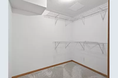 2897 Mark Twain Drive, Chaska, MN 55318 - Photo 28