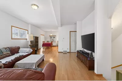 2897 Mark Twain Drive, Chaska, MN 55318 - Photo 12