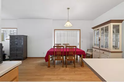 2897 Mark Twain Drive, Chaska, MN 55318 - Photo 6