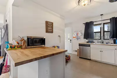 2704 W 60th Street, Minneapolis, MN 55410 - Photo 12