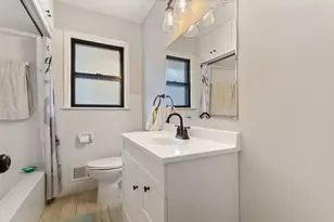 2704 W 60th St, Minneapolis, MN 55410 - Photo 8