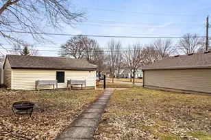 2704 W 60th St, Minneapolis, MN 55410 - Photo 20