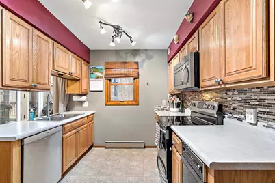 1320 Norcrest Avenue N, Stillwater, MN 55082 - Photo 8