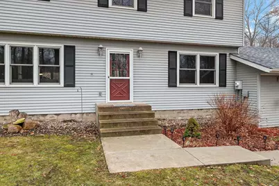 1320 Norcrest Avenue N, Stillwater, MN 55082 - Photo 4