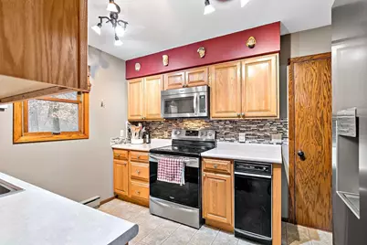 1320 Norcrest Avenue N, Stillwater, MN 55082 - Photo 10