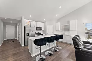 5124 Mustang Cir, Woodbury, MN 55129 - Photo 24