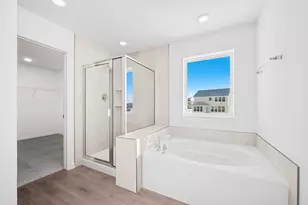 2942 Trinity Dr, Shakopee, MN 55379 - Photo 14