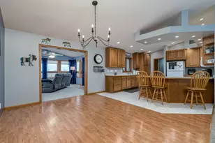 34907 790th Ave, Madelia, MN 56062 - Photo 6