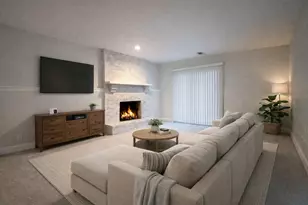 1042 E Circle Dr, Wayzata, MN 55391 - Photo 12