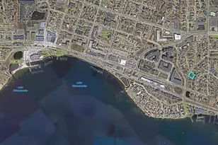 1042 E Circle Dr, Wayzata, MN 55391 - Photo 2