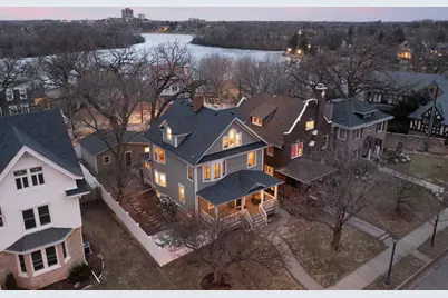 1653 26th Street W, Minneapolis, MN 55405 - Photo 2