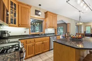 14809 White Oak Dr, Burnsville, MN 55337 - Photo 10