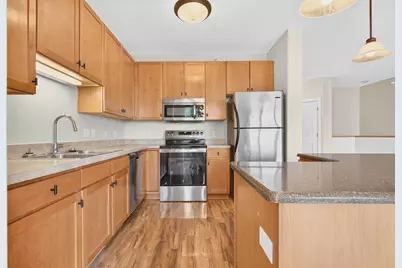1070 Grandview Court NE #304, Columbia Heights, MN 55421 - Photo 8