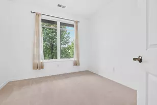 1070 Grandview Ct NE, Columbia Heights, MN 55421 - Photo 14