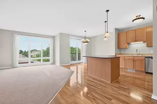 1070 Grandview Ct NE, Columbia Heights, MN 55421 - Photo 2