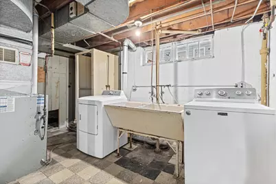 1067 Iowa Avenue W, Saint Paul, MN 55117 - Photo 22