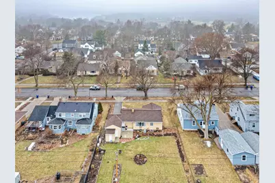 1067 Iowa Avenue W, Saint Paul, MN 55117 - Photo 38