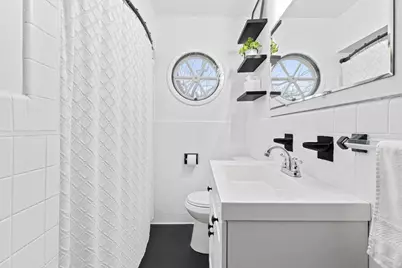 1067 Iowa Avenue W, Saint Paul, MN 55117 - Photo 18