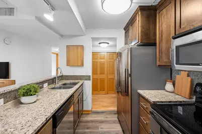 1920 S 1st Street #2102, Minneapolis, MN 55454 - Photo 4