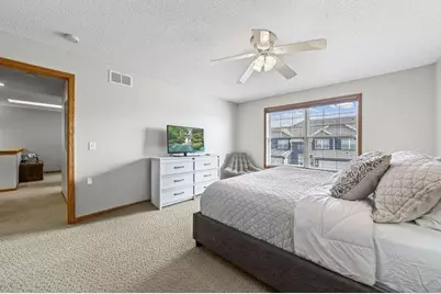 472 Hickory Lane N, Oakdale, MN 55128 - Photo 24