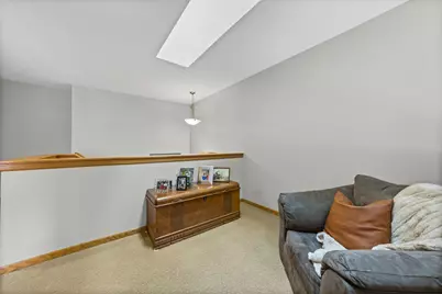 472 Hickory Lane N, Oakdale, MN 55128 - Photo 18