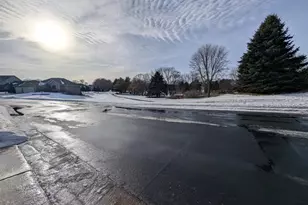 605 Heritage Trail NE, New Prague, MN 56071 - Photo 42