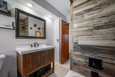 900 79th Avenue NE, Spring Lake Park, MN 55432 - Photo 24