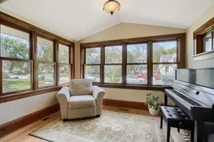 1236 Ashland Ave, Saint Paul, MN 55104 - Photo 12