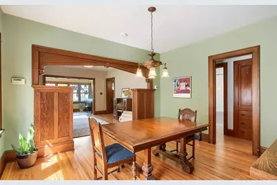 1236 Ashland Avenue, Saint Paul, MN 55104 - Photo 2