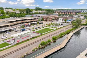 105 Walker Ave N, Wayzata, MN 55391 - Photo 130