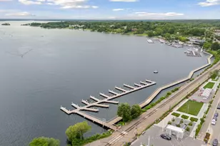 105 Walker Ave N, Wayzata, MN 55391 - Photo 128