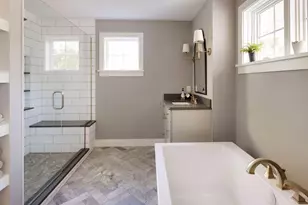 105 Walker Ave N, Wayzata, MN 55391 - Photo 84