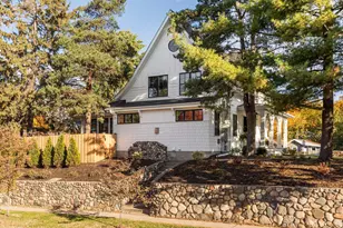 105 Walker Ave N, Wayzata, MN 55391 - Photo 110