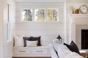 105 Walker Ave N, Wayzata, MN 55391 - Photo 30