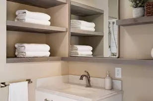 105 Walker Ave N, Wayzata, MN 55391 - Photo 74