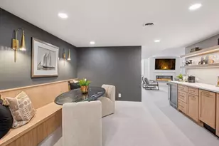 105 Walker Ave N, Wayzata, MN 55391 - Photo 90