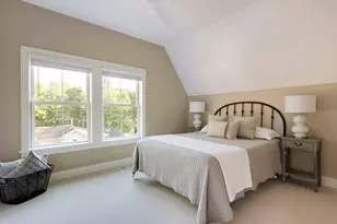 105 Walker Ave N, Wayzata, MN 55391 - Photo 76