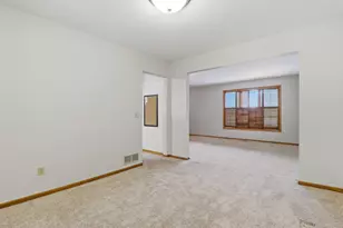 13721 Danbury Path, Rosemount, MN 55068 - Photo 10