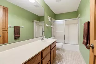 13721 Danbury Path, Rosemount, MN 55068 - Photo 32