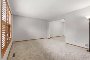 13721 Danbury Path, Rosemount, MN 55068 - Photo 6